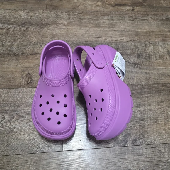 Crocs Mega Crush Purple Clogs Women Size 8 - Picture 3 of 11
